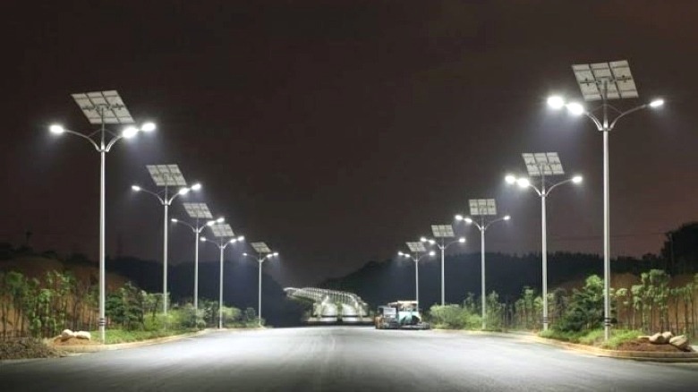 Ghanaians stealing streetlights on Accra-Tema Motorway -Highway Authority