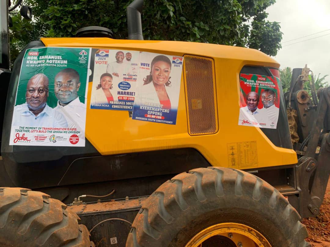 Nkoranza Divisional Police Pursuing NDC Youth in Nkoranza for Retaliating by Pasting Posters on DRIP Equipment.